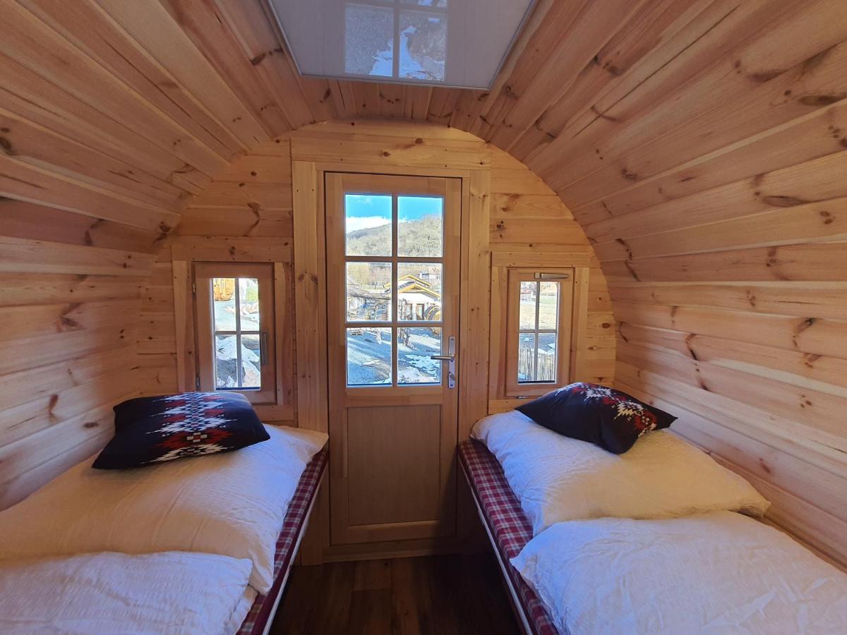 Complex Butoaiele Transilvaniei - Cazare & Spa - Natura - Relaxare Mediaş Værelse billede