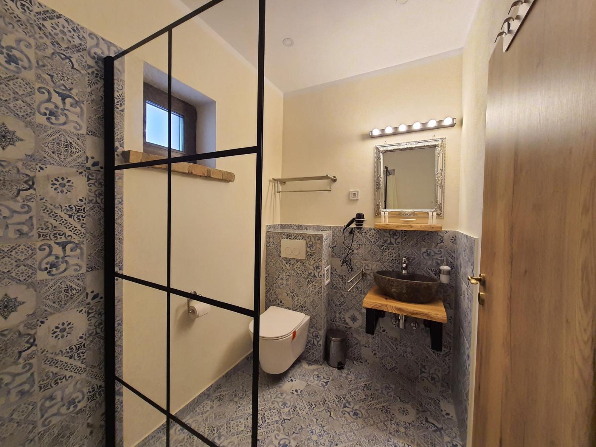 Complex Butoaiele Transilvaniei - Cazare & Spa - Natura - Relaxare Mediaş Eksteriør billede