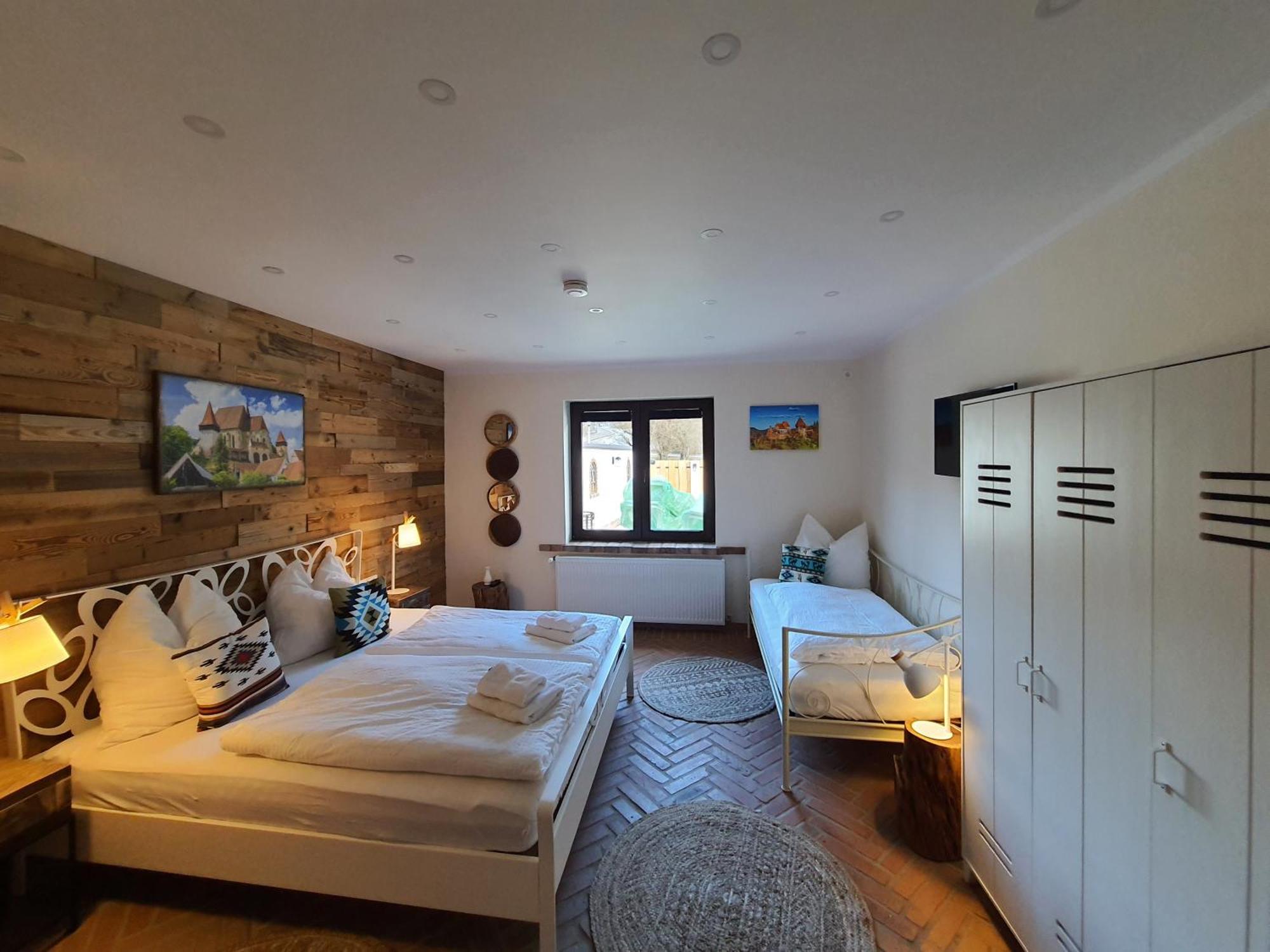 Complex Butoaiele Transilvaniei - Cazare & Spa - Natura - Relaxare Mediaş Eksteriør billede