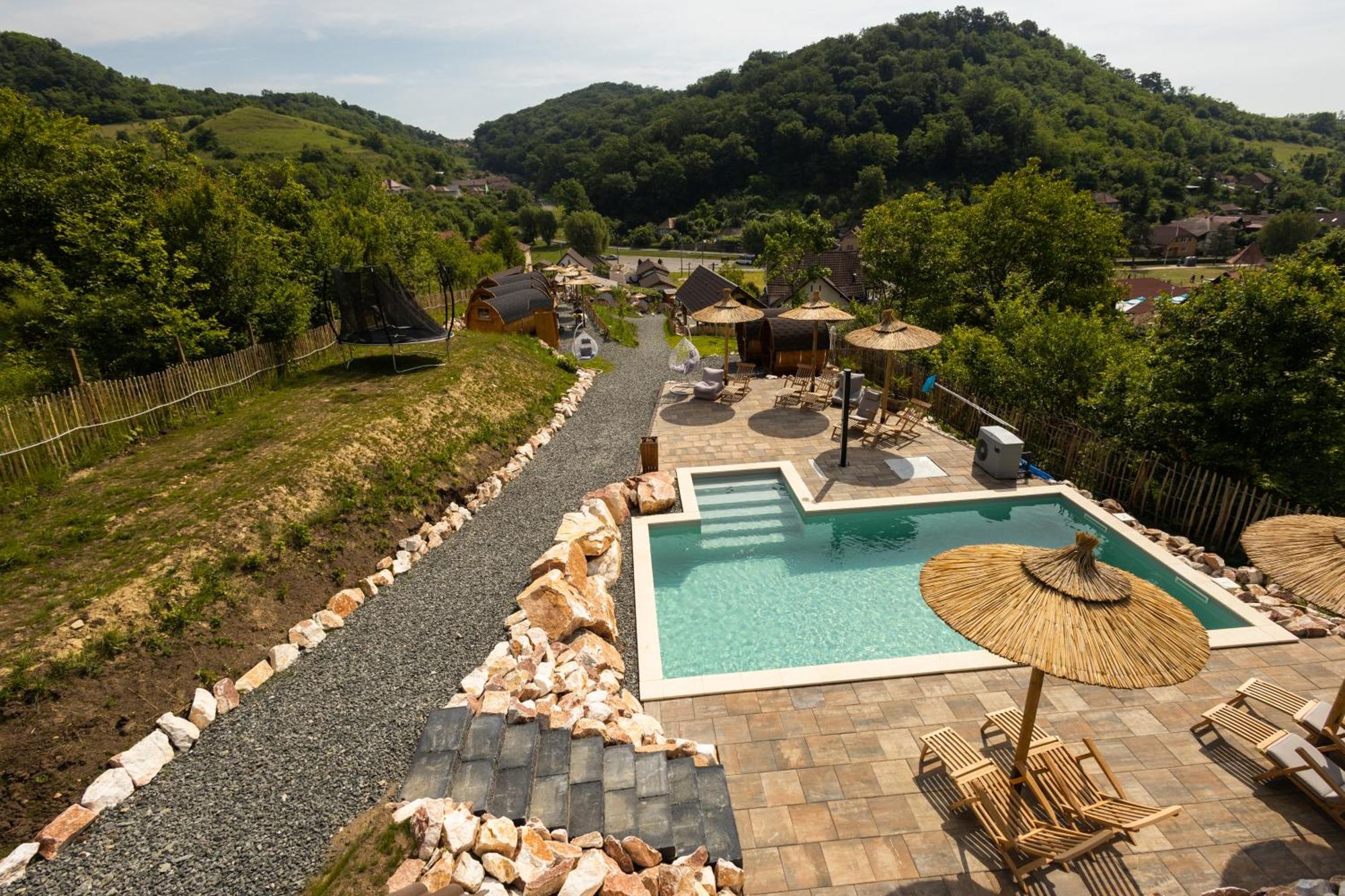 Complex Butoaiele Transilvaniei - Cazare & Spa - Natura - Relaxare Mediaş Eksteriør billede